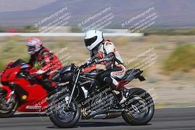 media/Nov-06-2023-Moto Forza (Mon) [[ce023d0744]]/3-Intermediate Group/Session 2 (Turn 14 Exit)/